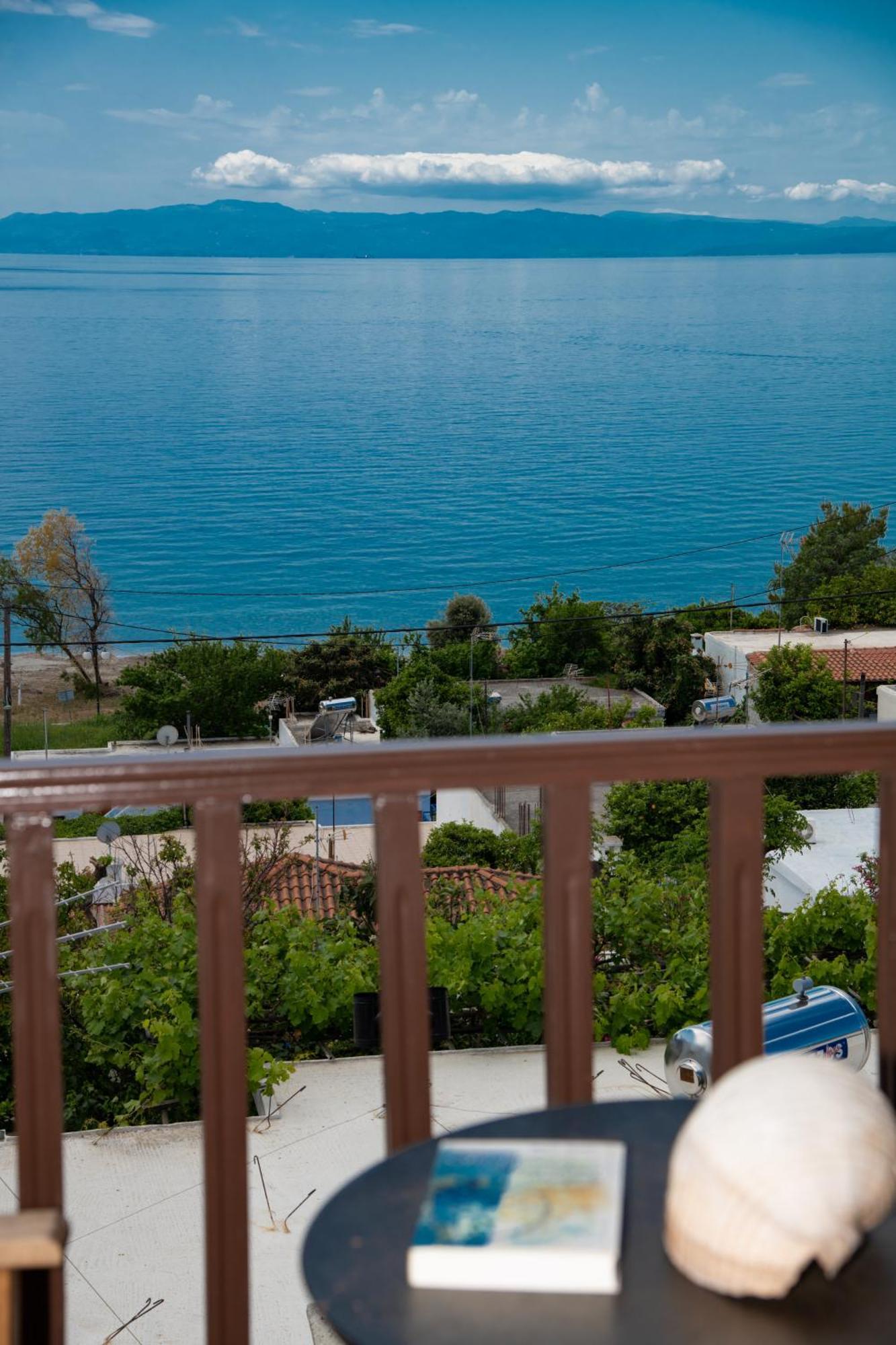 Lilian Beachfront Apartments Neo Klima Exterior foto