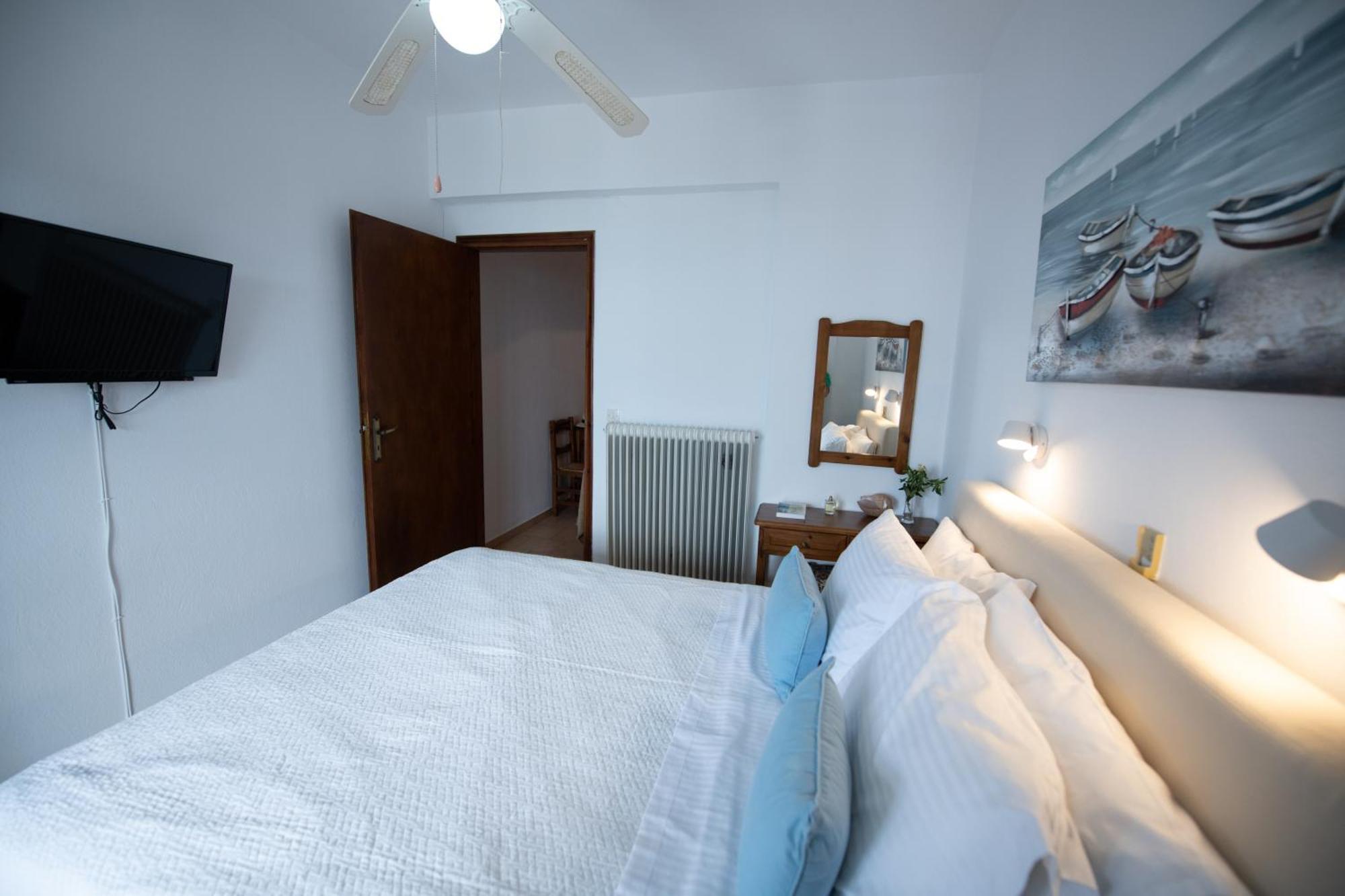 Lilian Beachfront Apartments Neo Klima Exterior foto